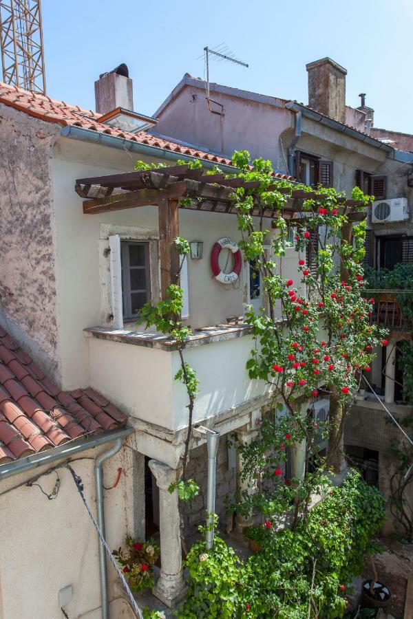 Barbarossa House Cres Exterior foto